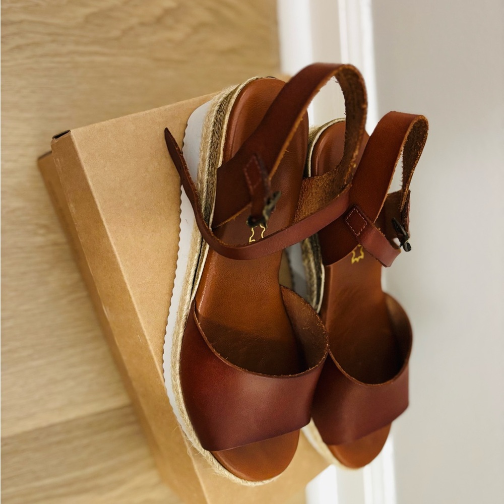 Brown Leather Women's Sandals